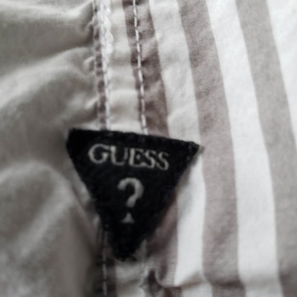 Guess Brand Slim Fit Mens long sleeved shirt, size Medium - Picture 7 of 9